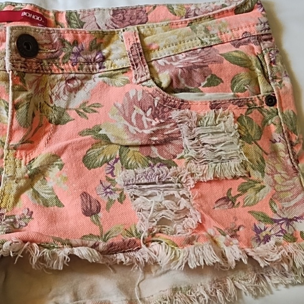 Bongo Distressed Low Rise Shorts - Picture 3 of 6